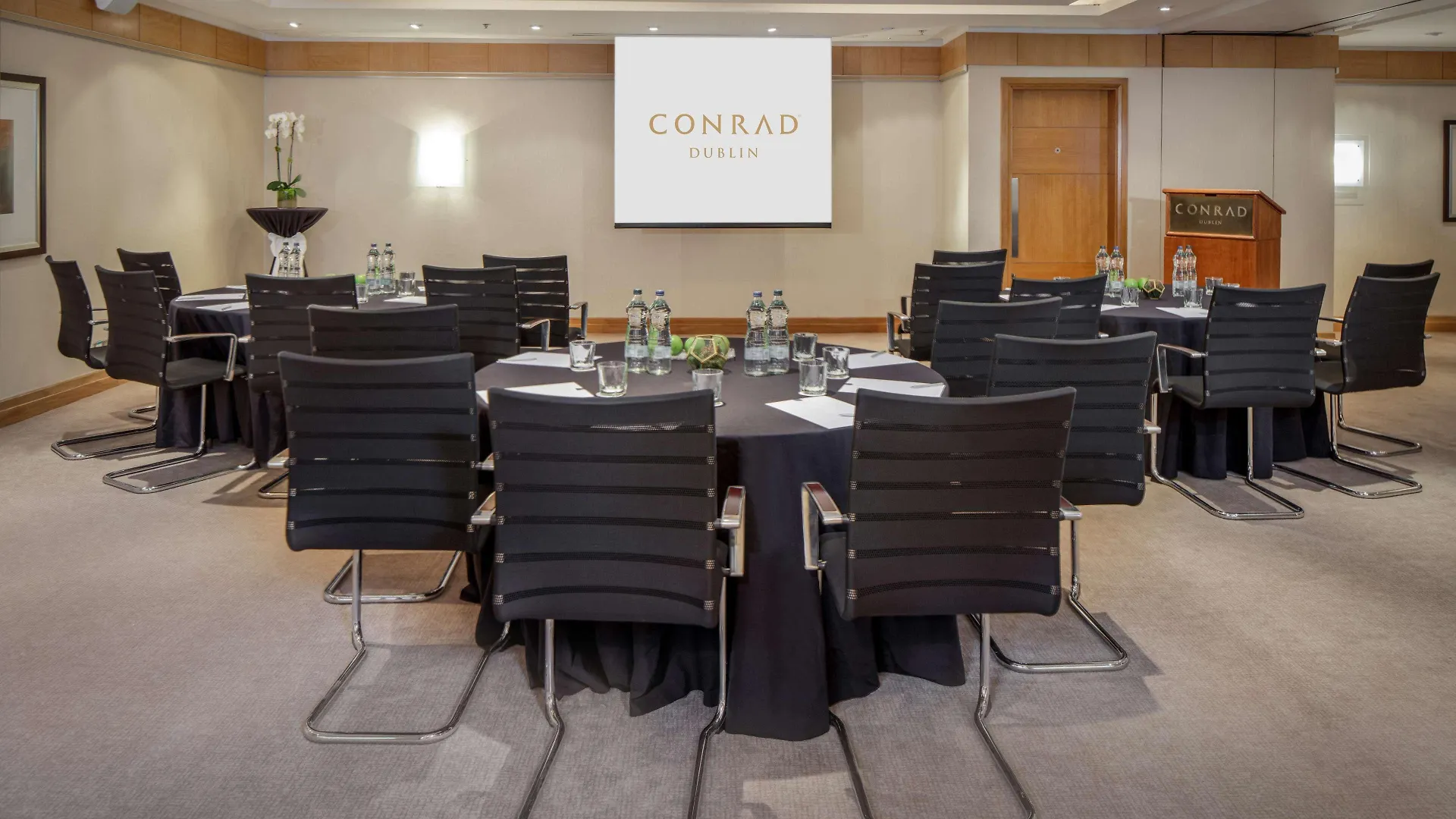 Conrad Dublin Hotel 5*,